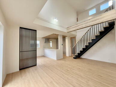 リビング (1)号棟