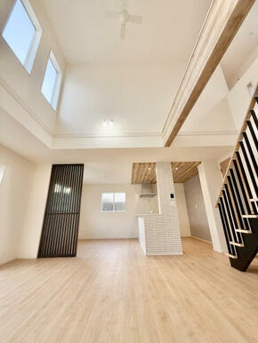 リビング (1)号棟