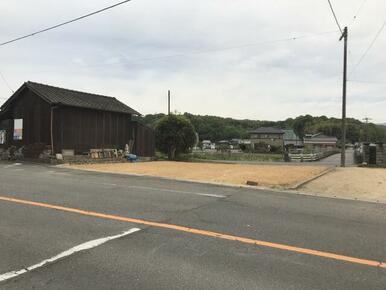 田舎の風景に癒されますよ。