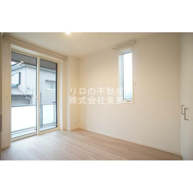 ２面採光なので、明るく風通しのよい過ごしやすいお部屋です♪