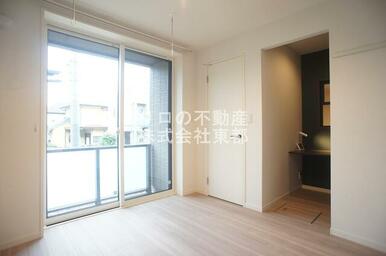 フローリングで雰囲気のいい内装です！