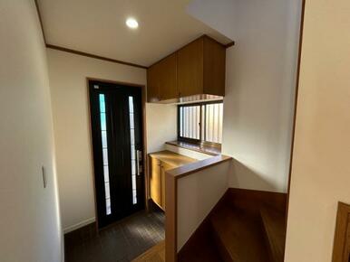 「玄関」シューズボックス付きです