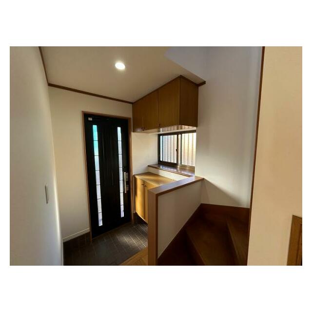 「玄関」シューズボックス付きです