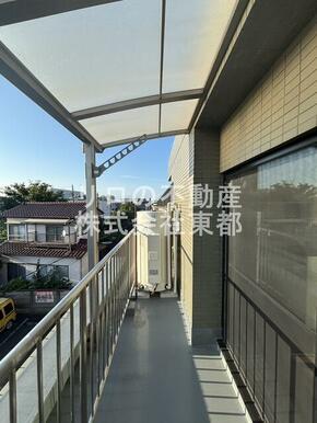 バルコニー付！お天気のいい日は洗濯物も気持ちよく干せますね！