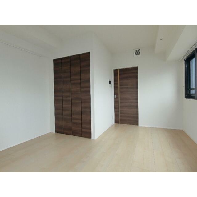 ※同じ間取りの別室の画像です