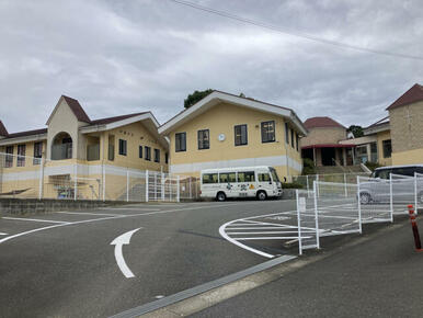 認定こども園ひかりと風とサクランボ