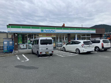ファミリーマート福岡今宿青木店