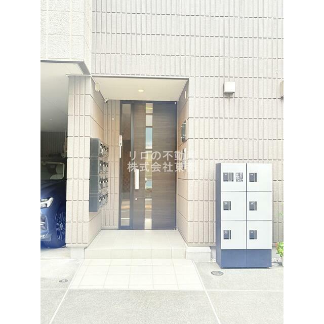エントランスをくぐると我が家です☆