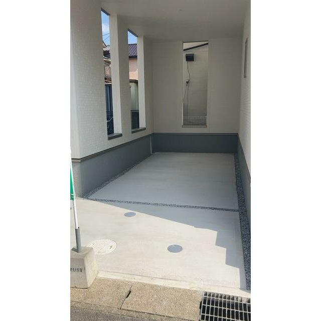 部屋の外と中をつなぐバルコニー、使い方自在！（1号棟）