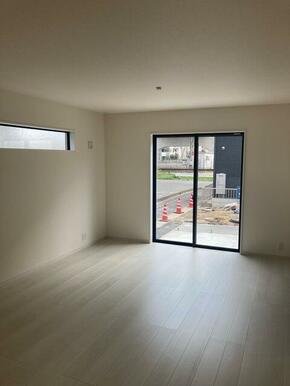 長い時間を過ごすリビングだから自分らしいスタイルを演出したい（1号棟）