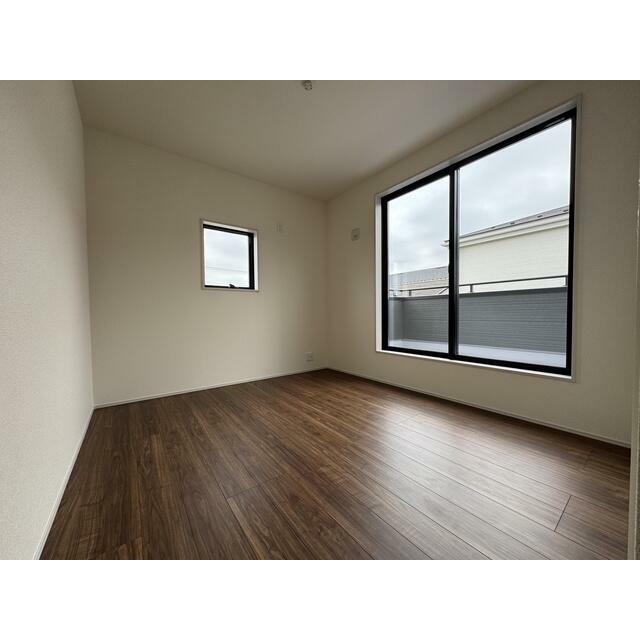 客室としても便利な洋室（4号棟）