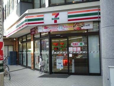 セブンイレブン広島楽々園店