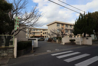 岡山市立伊島小学校
