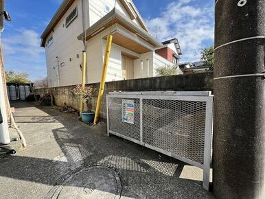 共有ごみ収集所は敷地内で便利