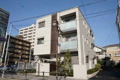 【メゾン　ノーブル】３階建の重量鉄骨Ｓｈａｍａｉｓｏｎです！
