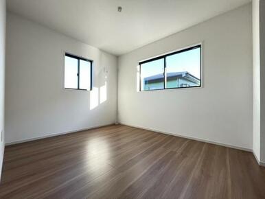 各部屋にクローゼットが付いているので整理整頓も安心＾＾