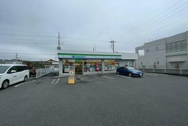 ファミリーマート相模原下溝店