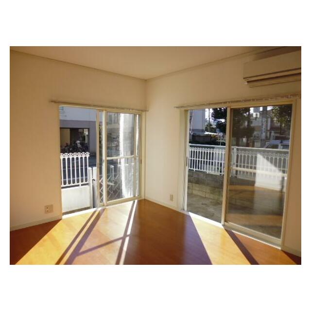 2面採光日当り良好