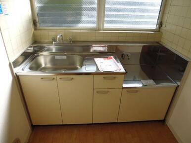 ガスコンロ設置可　窓有