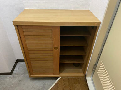 シューズボックス