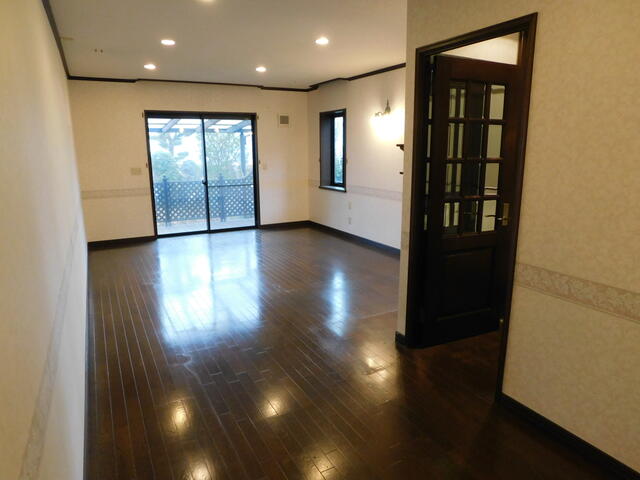 物件画像 北九州市小倉南区 葛原３丁目 (安部山公園駅) 2階建 4LDK