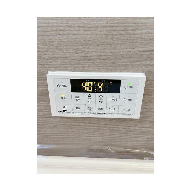 「給湯パネル」浴室側、新品交換済みです