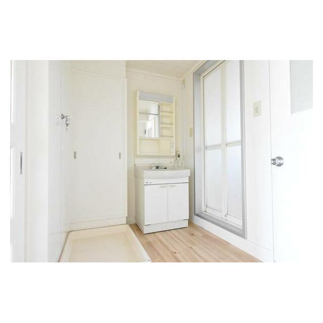 apartment 米山南町