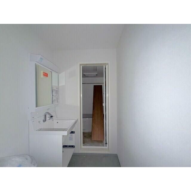 ただいま建築中（写真は別部屋）