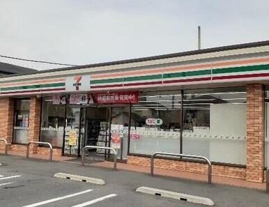 セブンイレブン伊勢崎連取店