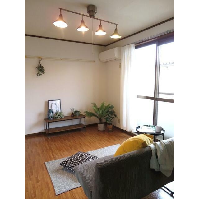 南東向きの明るいお部屋です♪（家具・雑貨はイメージとなります）