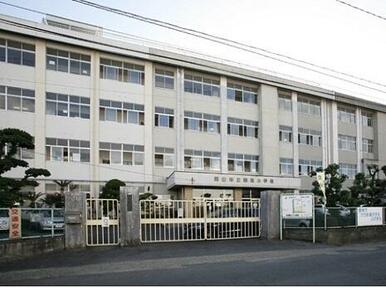岡山市立　岡南小学校