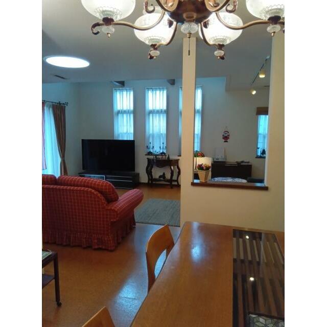 ゆったりとしたリビングダイニング