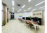 情報提供会社