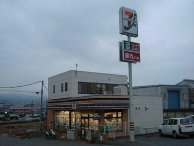 セブンイレブンまで400ｍ