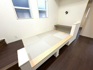 マルチスキップ (2)号棟 影