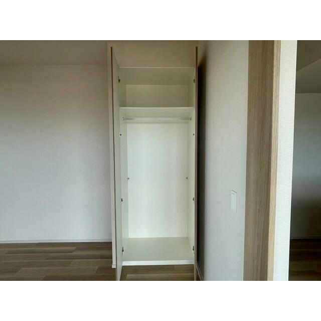 ５．５帖洋室収納です。