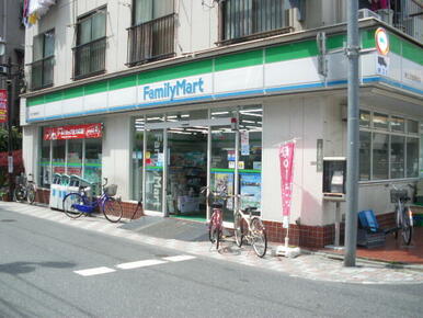 ファミリーマート　新三河島駅前店