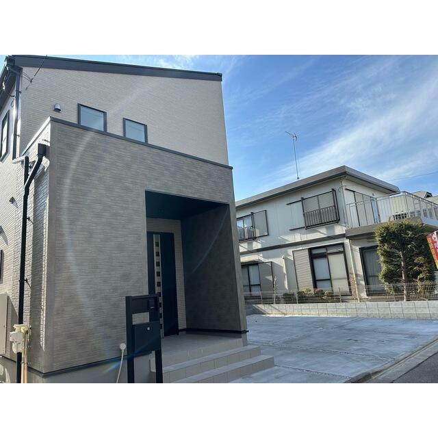 日を重ねるごとにこの佇まいに愛着が湧いてきそう（1号棟）