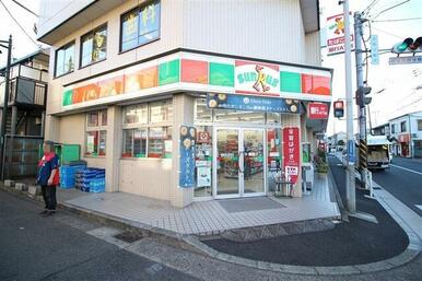 ファミリーマート神大入口店