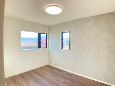 くつろぎの洋室