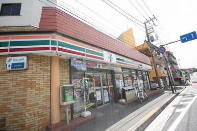 セブンイレブン横浜小机町店