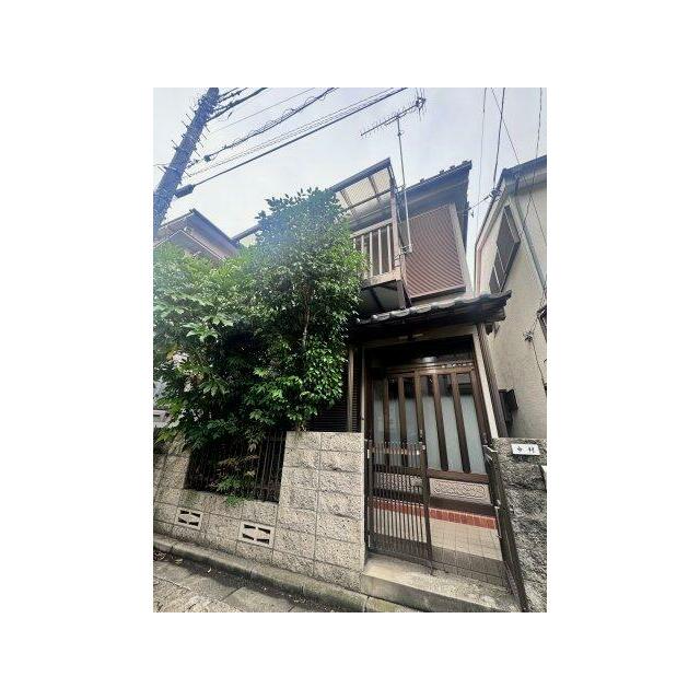 落ち着いた雰囲気の外観です