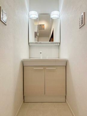 「脱衣所」洗面台、新品です