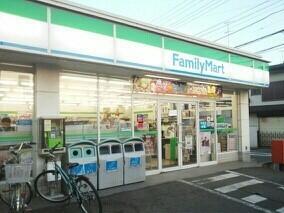 ファミリーマート