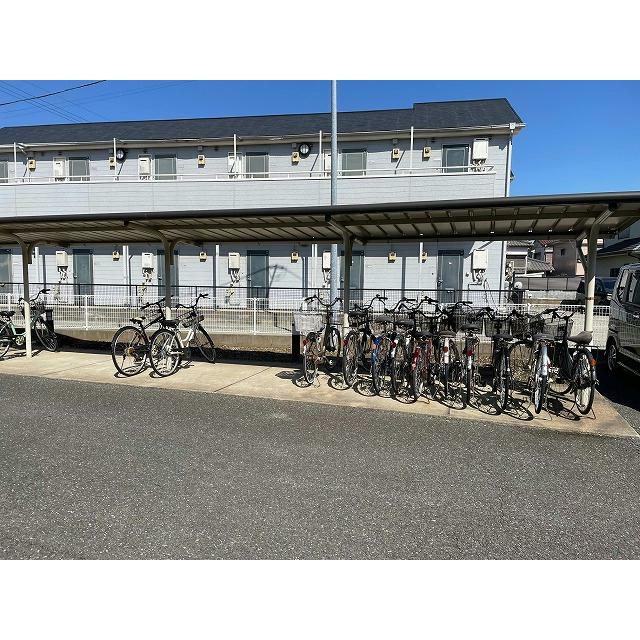 屋根付き駐輪場
