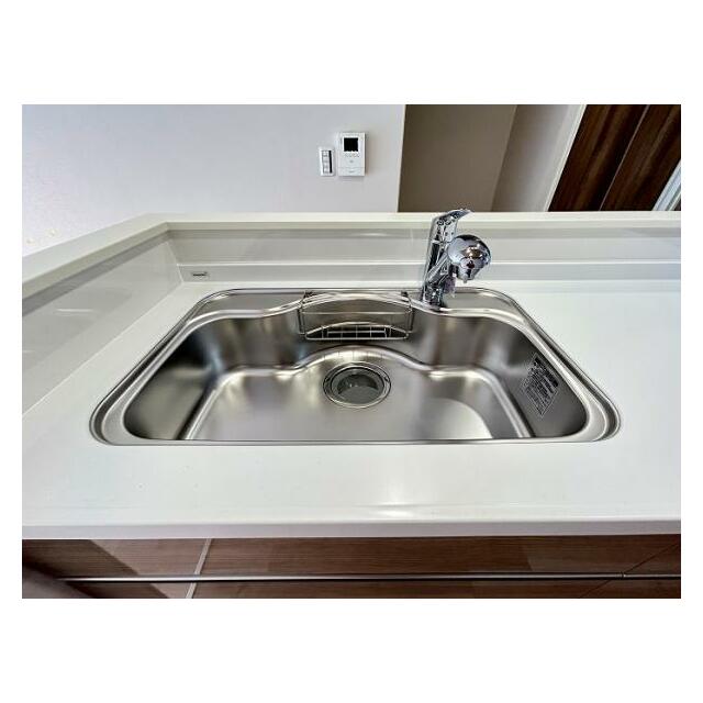 「キッチン」浄水器機能内蔵、シャワー、ホース付きの水栓