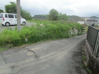 前面道路から撮影