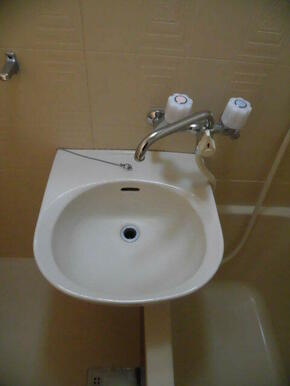 (参考)同一建物内の他の部屋の写真となります。