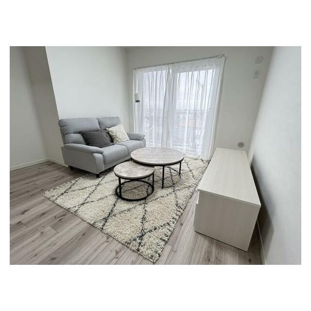 カーテンレール設置　ニトリ家具付きです