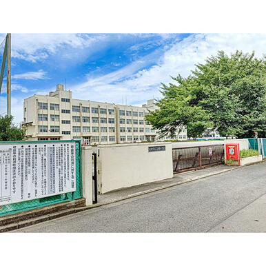 大和市立　福田小学校